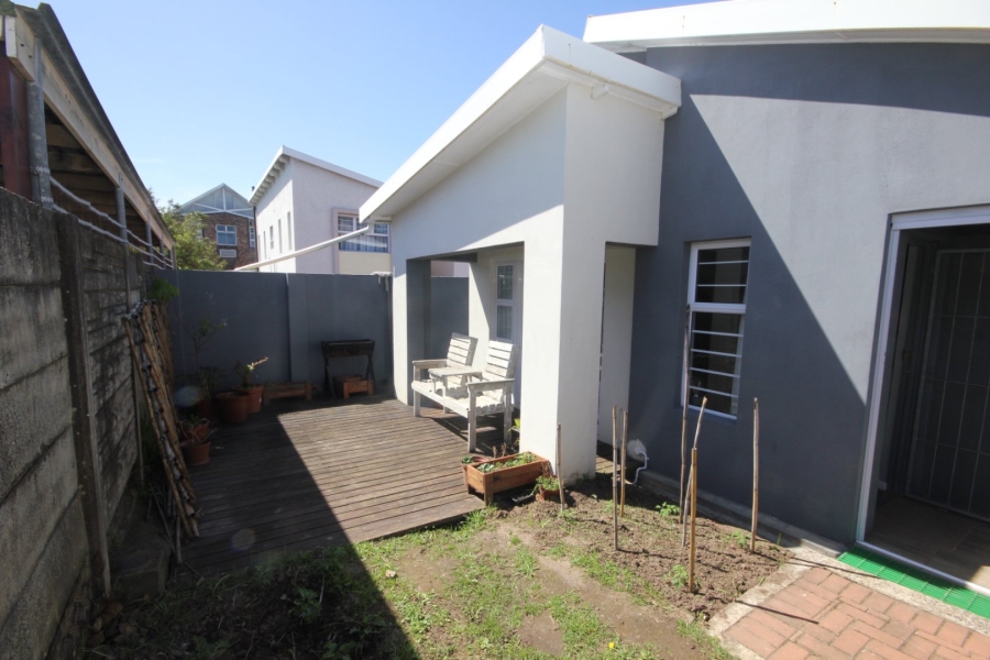 2 Bedroom Property for Sale in Berea Eastern Cape